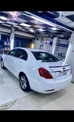 جيلي امجراند X7